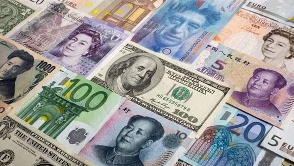 أسعار العملات الأجنبية والعربية مقابل الجنيه في بنك القاهرة اليوم الجمعة