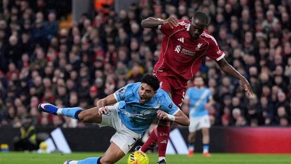 تقييم مرموش أمام ليفربول.. أرقام متوسطة في ليلة فوز مانشستر سيتي القاتل