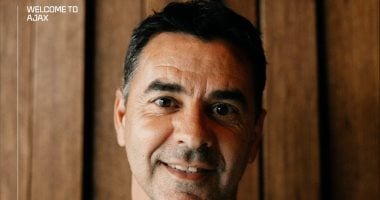 رسميًا.. أياكس يعلن التعاقد مع ميشيل حتى صيف 2028