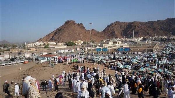 "جبل أحد" بين عبق التاريخ واتباع السنة، ما حكم زيارته للحجاج والمعتمرين؟