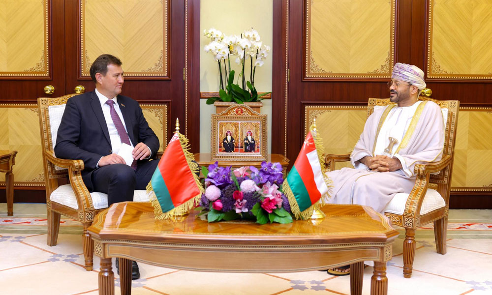 سلطنة عمان وبيلاروسيا تؤكدان أهمية خفض التصعيد بالمنطقة ووقف الأعمال العسكرية