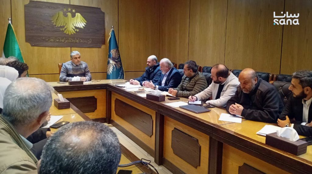 المواصلات الطرقية و“UCC” القطرية تبحثان آليات تنفيذ مشروع تأهيل طريق مطار دمشق