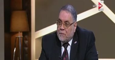 نقيب المحامين ينعى مختار نوح أمين صندوق النقابة الأسبق