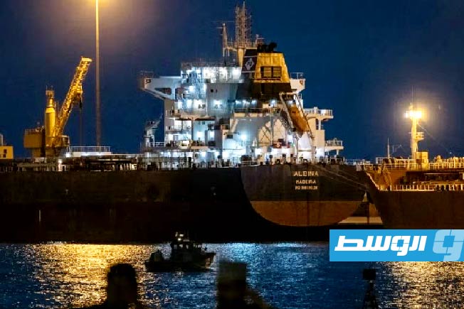 «بلومبرغ»: استمرار صادرات النفط الإيرانية على الرغم من الحصار الأميركي