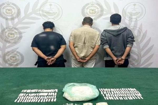 ضبط (3) أشخاص في جدة لترويجهم الحشيش والشبو والهيروين