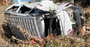 عدم التركيز على الطرق أثناء القيادة يؤدى لانقلاب السيارة واشتعالها