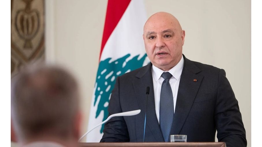 عون: إيران تستخدم لبنان "ورقة مساومة"