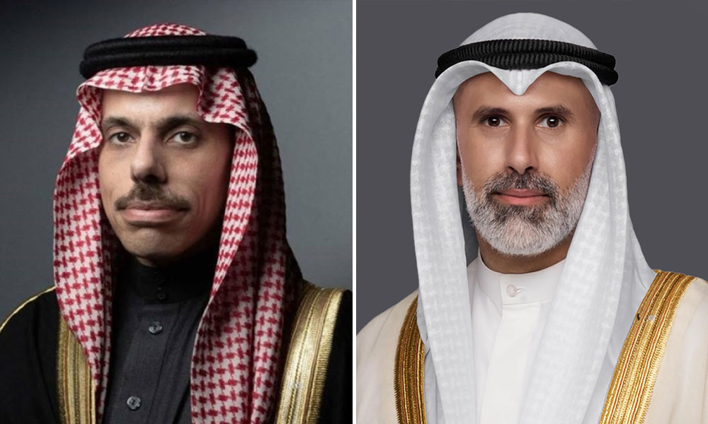 وزير الخارجية يبحث هاتفيا مع نظيره السعودي تطورات الأحداث الراهنة في المنطقة