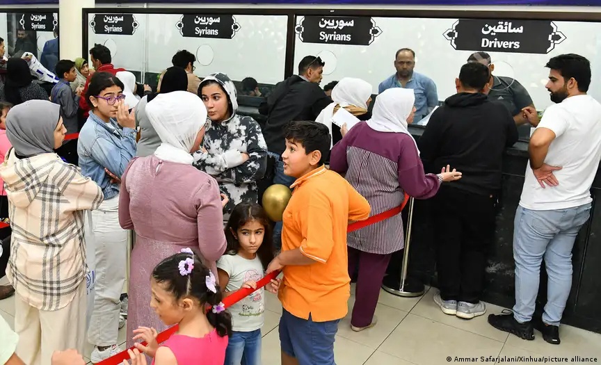 دويتشه فيله : تزايد أعداد السوريين العائدين لبلدهم .. و ألمانيا خارج المعادلة