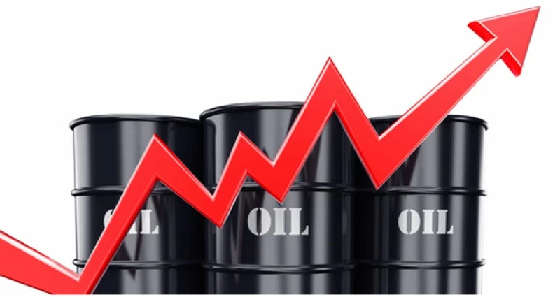 نفط عمان يتعدى حاجز 152 دولارا والخام يرتفع أكثر من 2% مع تعطل الإمدادات