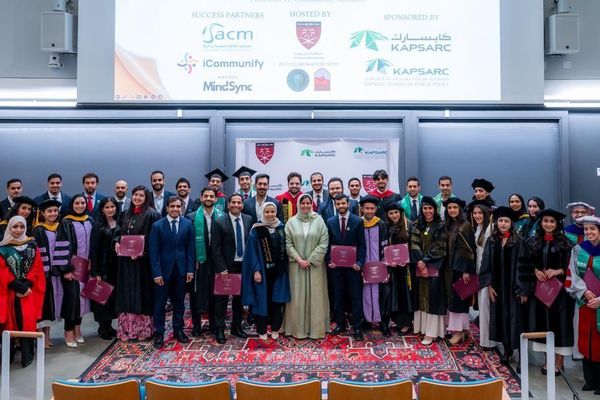 «هارفارد» تشهد تخريج 70 سعوديًا وسعودية من جامعات النخبة والتميز