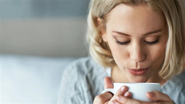 مشروبات طبيعية تساعد في تنظيم الهرمونات عند المرأة