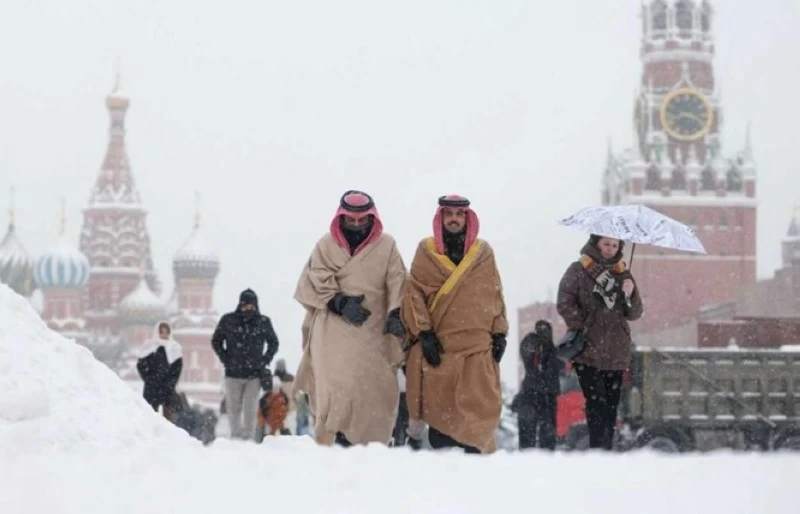 من الصحراء إلى الجليد.. سياح الخليج ينعشون الشتاء الروسي