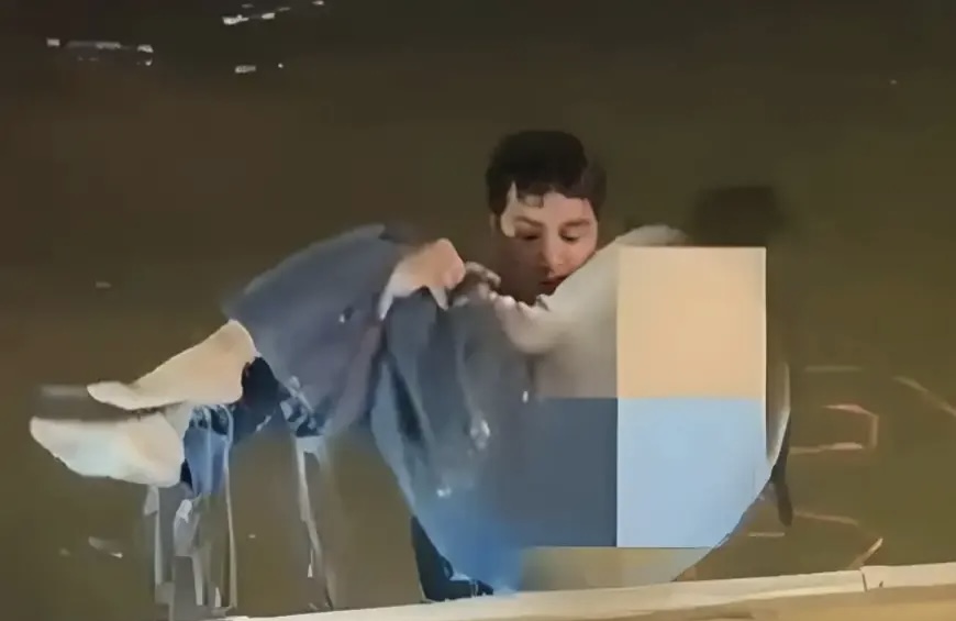 بطل في الصين.. طالب مغربي ينقذ امرأة من الغرق ويشعل مواقع التواصل الاجتماعي