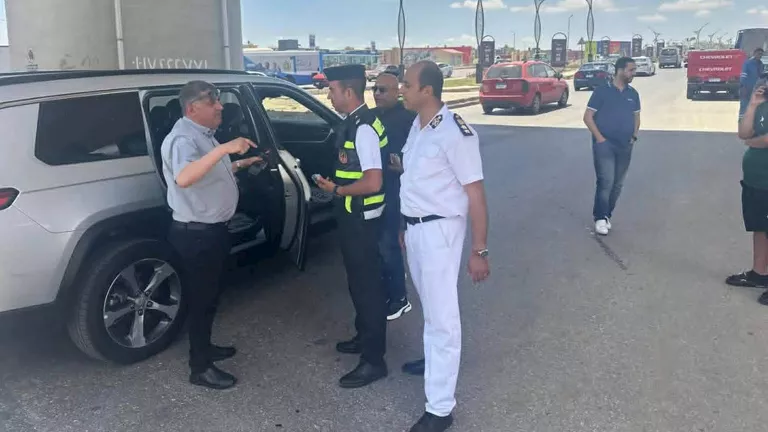 حملة مرورية مكبرة بحدائق أكتوبر لإعادة الانضباط