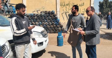محافظ الجيزة: توزيع 950 أسطوانة بوتاجاز إضافية بقريتى إتريس وأبو غالب
