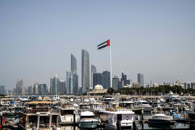 الإمارات ستفرج عن مليارات الدولارات لإيران