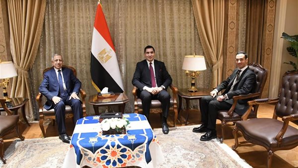 وزير الرياضة يلتقي رئيس الأكاديمية العربية للعلوم والتكنولوجيا لبحث التعاون بين الجانبين