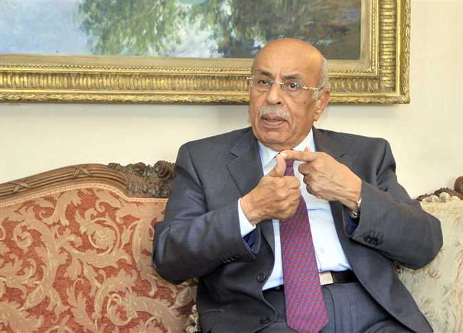 وزير الصحة ينعى الدكتور مفيد شهاب: رمز قانوني وأكاديمي رحل بعد مسيرة وطنية متميزة