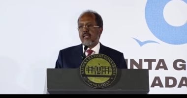 الرئيس الصومالي يعلن إطلاق عملية عسكرية حاسمة لتطهير البلاد من الإرهابيين