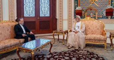 ضبابية تلبد أجواء محادثات طهران وواشنطن.. ترامب يلغى زيارة مبعوثيه إلى إسلام آباد.. عراقجى يسلم المقترحات إلى باكستان ويواصل مشاوراته في مسقط للمرة الأولى منذ بدء الحرب.. سلطان عمان يؤكد ضرورة تغليب ل