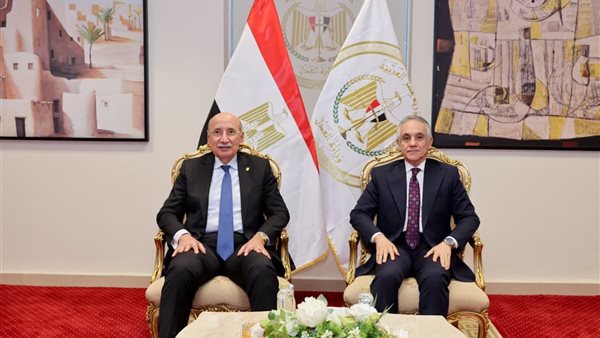 وزير العدل يستقبل رئيس مجلس القضاء الأعلى لتهنئته بتوليه مهام منصبه