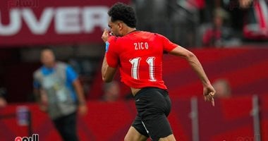 منتخب مصر ضد نيوزيلندا.. حسام حسن يجرى تبديلين بخروج مرموش وزيكو