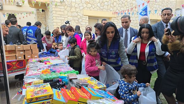ملابس للأسر الأولى بالرعاية وإفطار رمضاني، مبادرات إنسانية من «راعي مصر» لدعم الفئات الأكثر احتياجًا (فيديو وصور)
