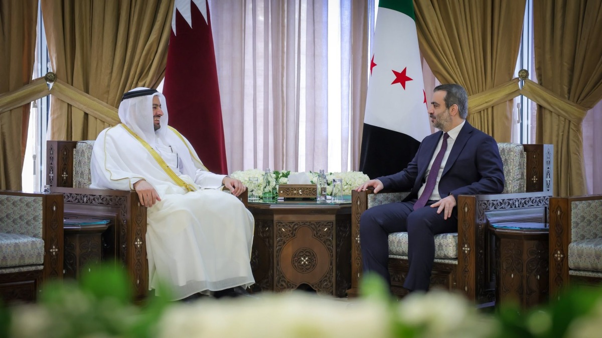 ‫  وزير الدولة بوزارة الخارجية يجتمع مع وزير الخارجية السوري
