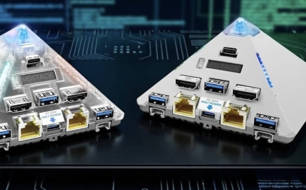 شركة صينية تبتكر حاسوب بتصميم هرمي يشغل الذكاء الاصطناعي دون إنترنت