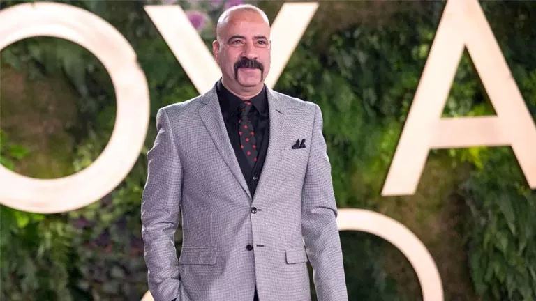 محمد سعد يروج لفيلم "فاميلي بيونس" استعدادا لعيد الفطر