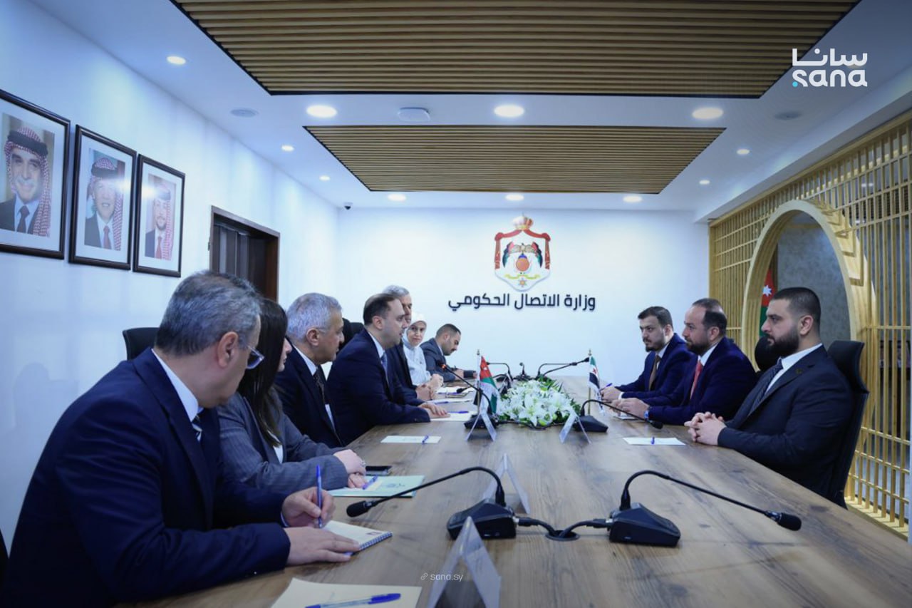 وزير الإعلام السوري يلتقي وزير الاتصال الحكومي الأردني ويبحث معه سبل تعزيز التعاون الإعلامي