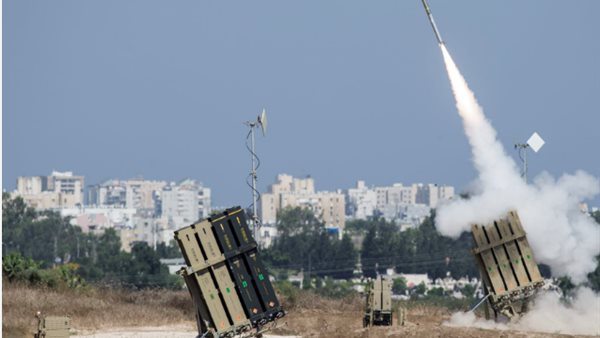 صحيفة عبرية: إسرائيل تستعد لمواجهة 1800 صاروخ إيراني