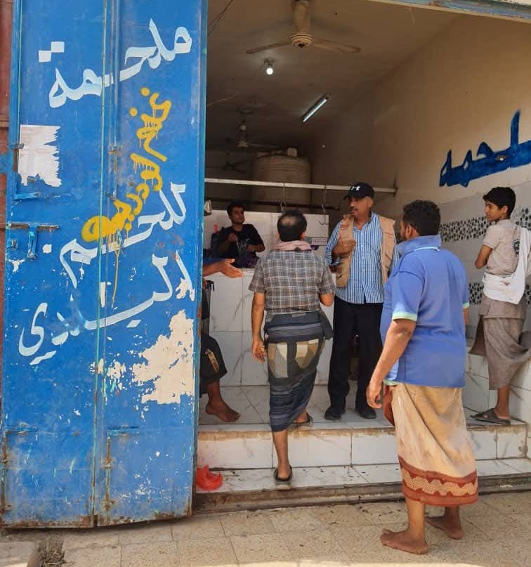 خلال حملة رقابية.. ضبط (12) مخالفة تجارية في الشيخ عثمان