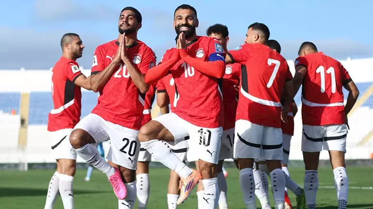 إعلان طاقم حكام مباراة مصر والبرازيل