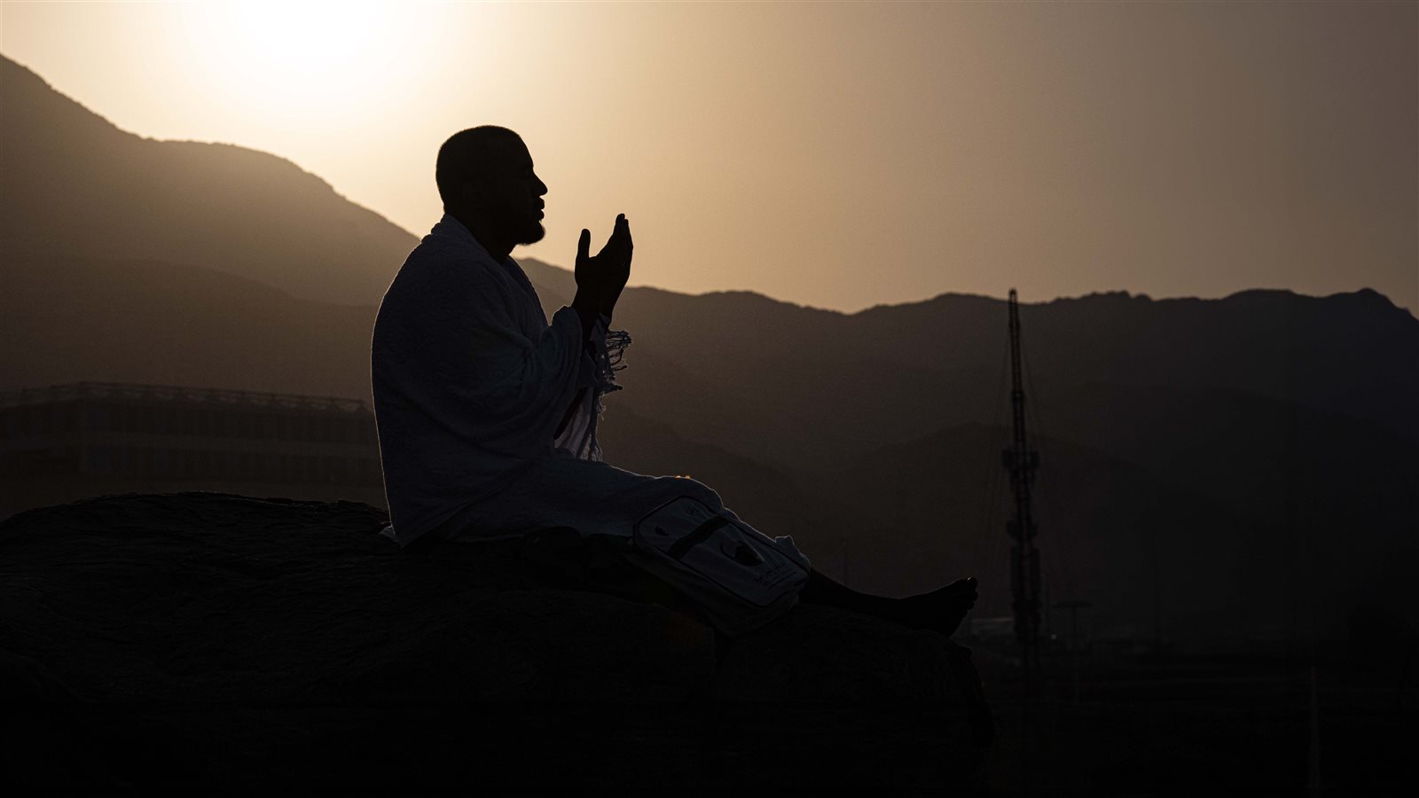 يوم عرفة.. فضله وحكم صيامه وأفضل الذكر والدعاء فيه