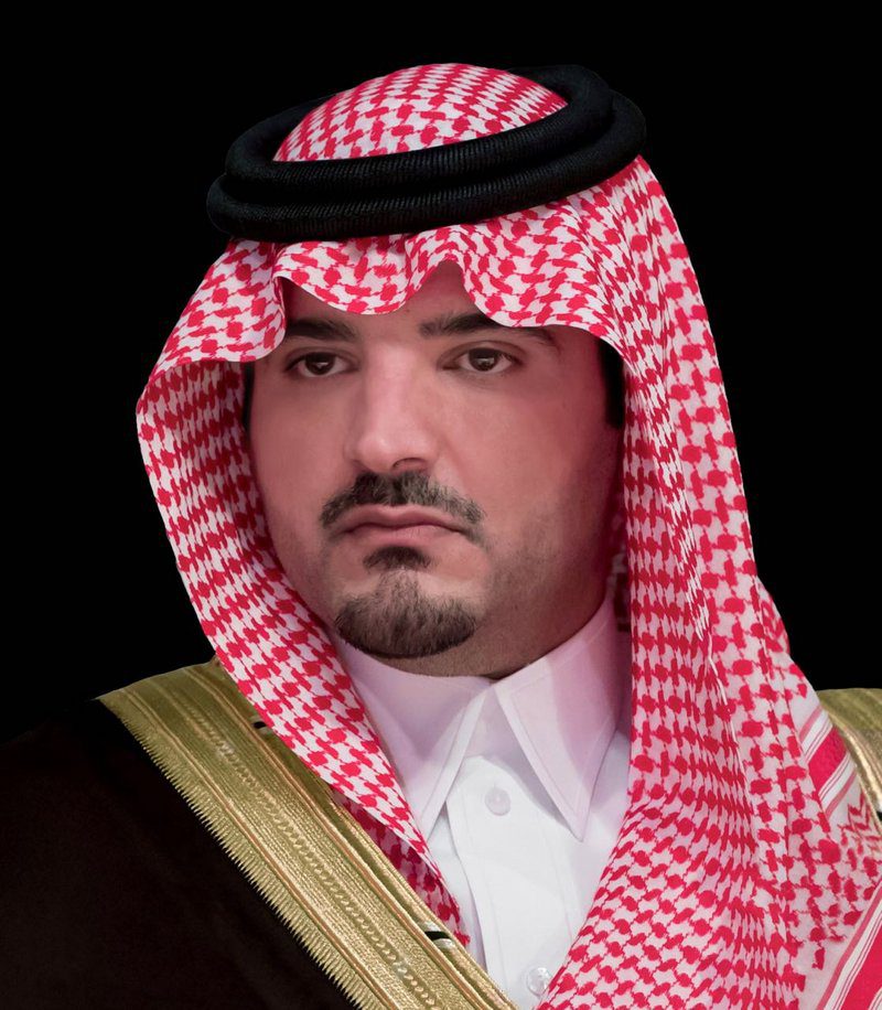 الأمير عبدالعزيز بن سعود يتلقى اتصالًا هاتفيًا من وزير الداخلية الباكستاني