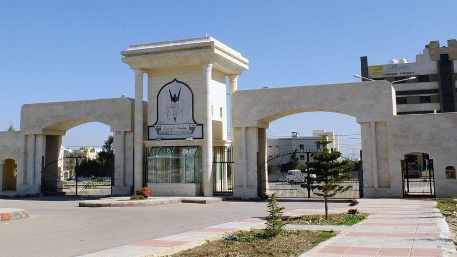 طالبة من "اليرموك" تفوز بجائزة القراءة الحرة على مستوى الجامعات الأردنية