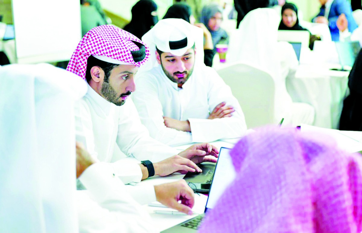 ‫ التقديم لـ «الخارجي» أول يوليو.. والداخلي 15 نوفمبر.. «التعليم»: أعداد المبتعثين تخضع لاحتياجات الدولة