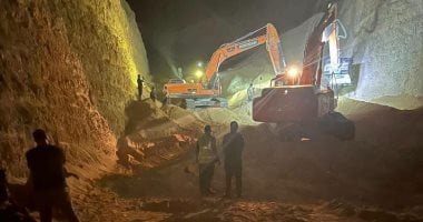 مصرع 3 عمال بينهم طفلان فى انهيار جزئى بجبل داخل محجر بالسويس