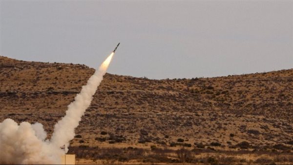 الحرس الثوري يعلن قصف قاعدة أمريكية في البحرين واستهداف الأسطول الخامس بطائرات مسيرة