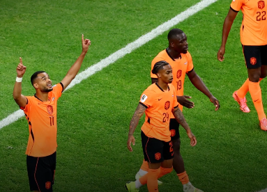 هولندا يقسو على السويد بخماسية في كأس العالم
