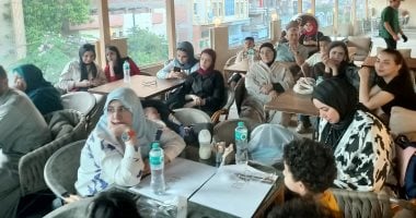 إقبال جماهيرى فى نادى جمهورية شبين الكوم لمتابعة مباراة مصر وإيران