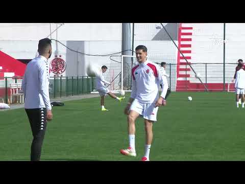 تداريب فريق الوداد الرياضي تحضيرا لمنافسات كأس الكاف