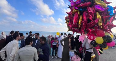 من دور الأيتام إلى المجازر والمستشفيات.. المحافظون يحتفلون بعيد الأضحى ميدانيًا.. زيارات إنسانية وخدمية وتشديد على الذبح بالمجازر.. محافظ بورسعيد يوجه بمصادرة دراجات بخارية خلال جولته على الكورنيش