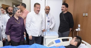 مواطن صينى يشيد بمستوى الخدمة الطبية داخل مستشفى التضامن ببورسعيد