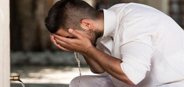 هل يؤثر ابتلاع ماء المضمضة دون قصد على صحة الصوم