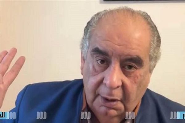 يوسف زيدان يكشف لـ"الدستور" تفاصيل روايته الأحدث "المنفرد ونساؤه الساحرات"