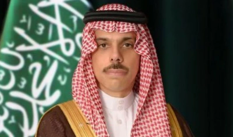 فيصل بن فرحان يجري اتصالًا هاتفيًا برئيس مجلس الوزراء وزير خارجية دولة قطر
