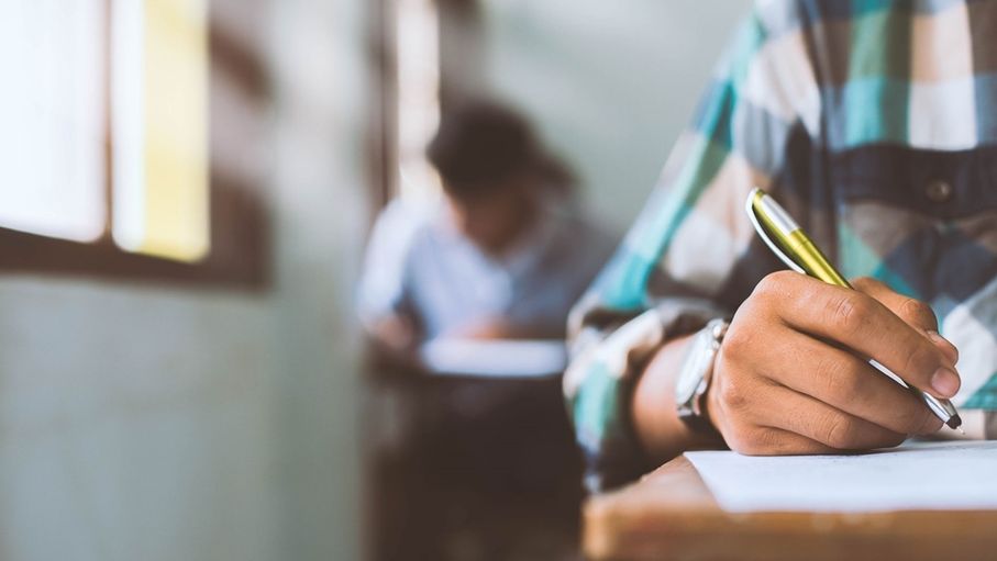البلقاء التطبيقية تعلن مواعيد التسجيل لامتحان الشامل